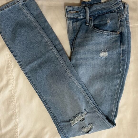 LEVIS HIGH RISE SKINNY JEANS- LIKE NEW- SIZE 26 - Picture 7 of 7